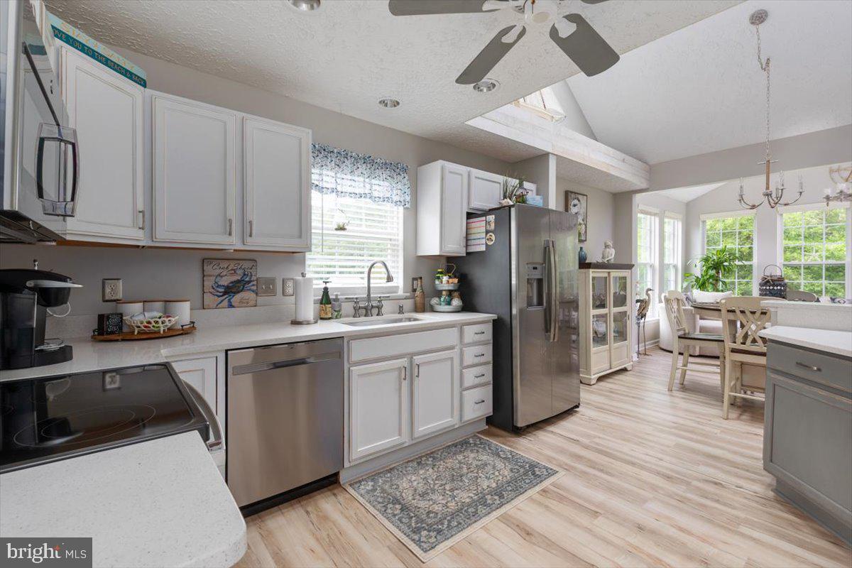 NORTH BROOK - Residential