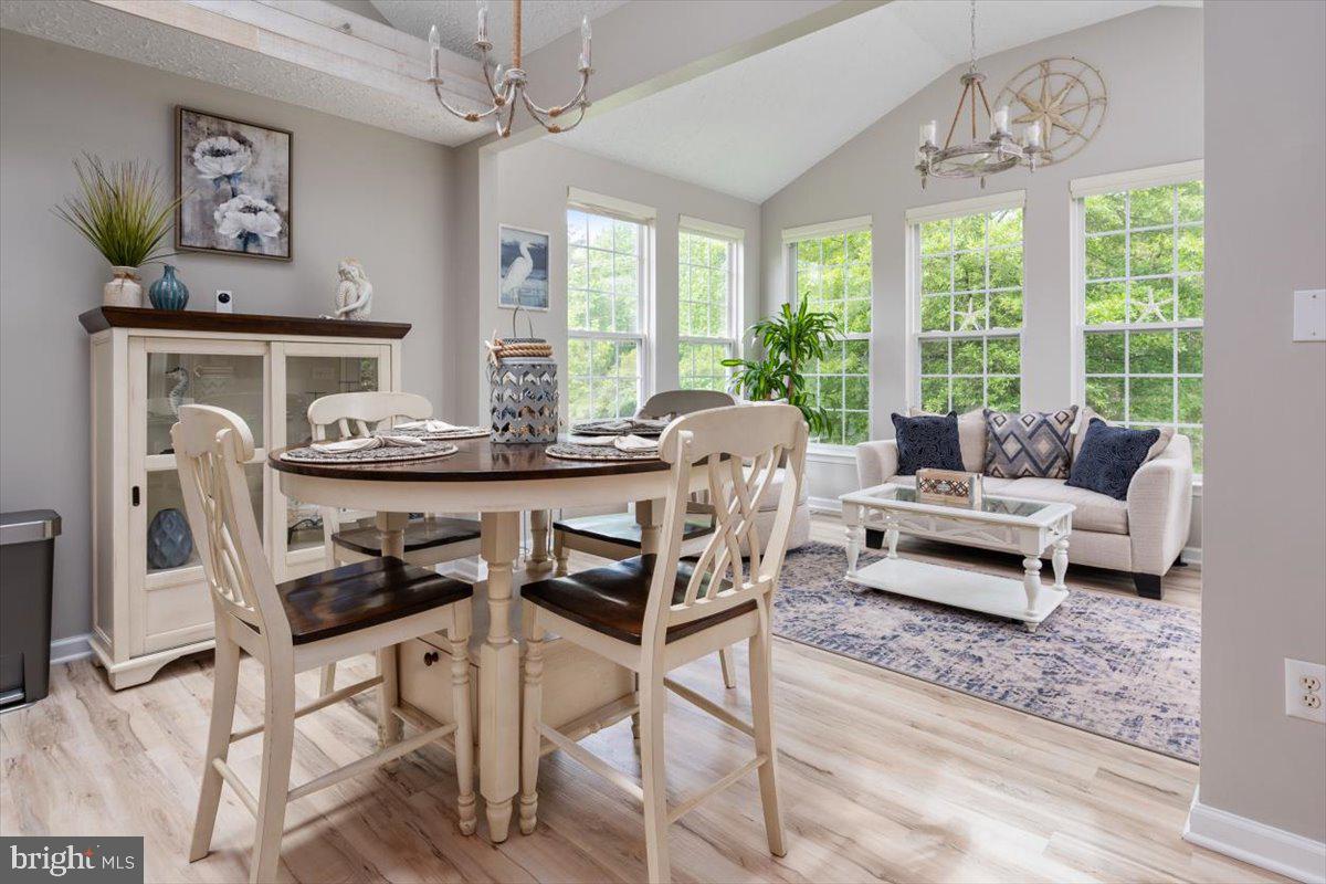 NORTH BROOK - Residential