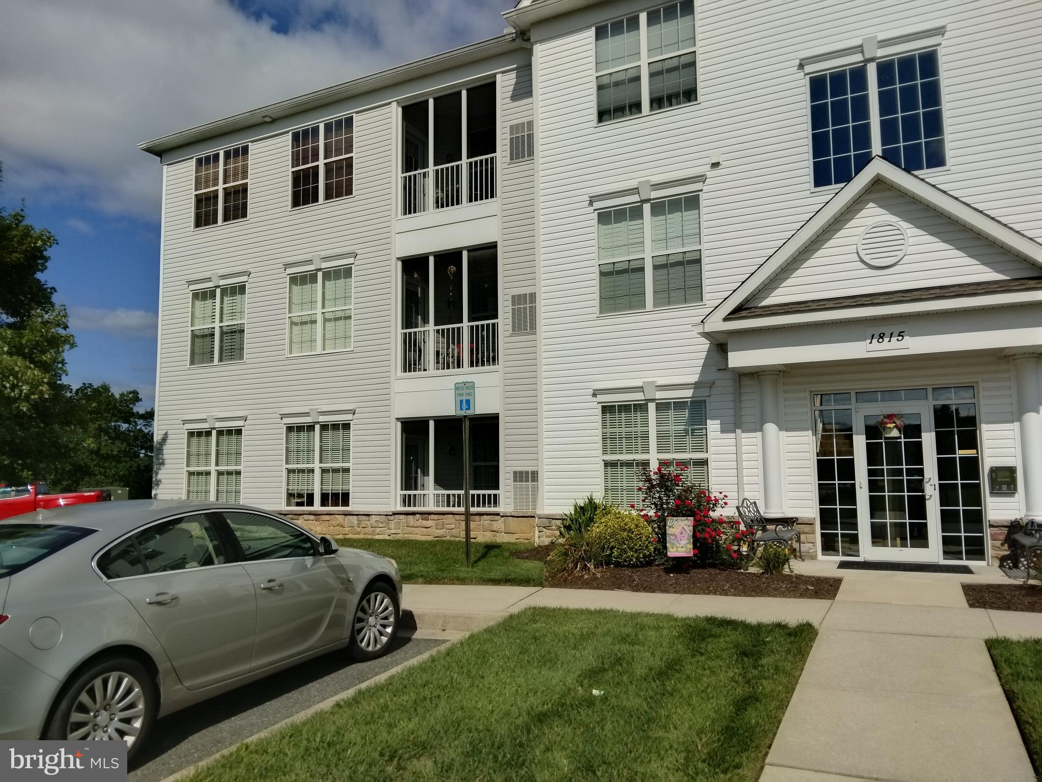 GREENBRIER HILLS - Residential