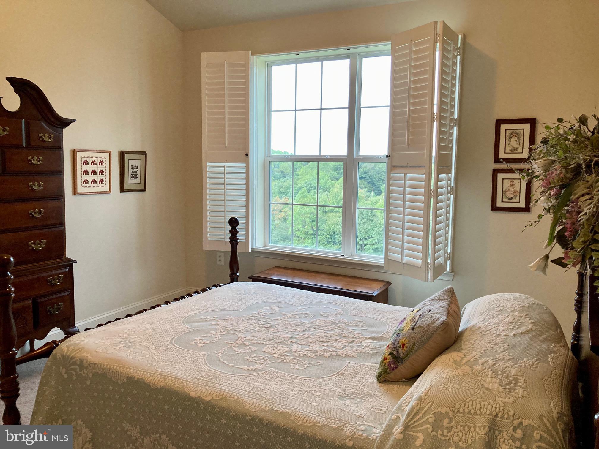 GREENBRIER HILLS - Residential