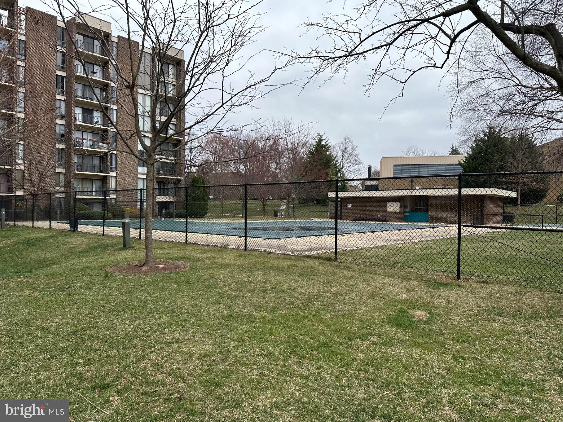 9900 BLUNDON DRIVE 10-301