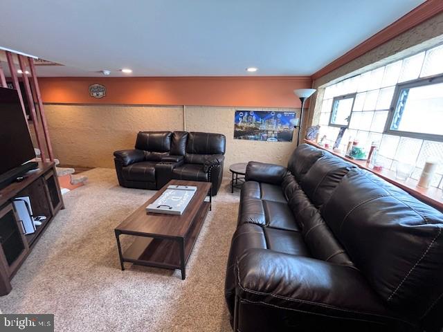 FEASTERVILLE - Residential