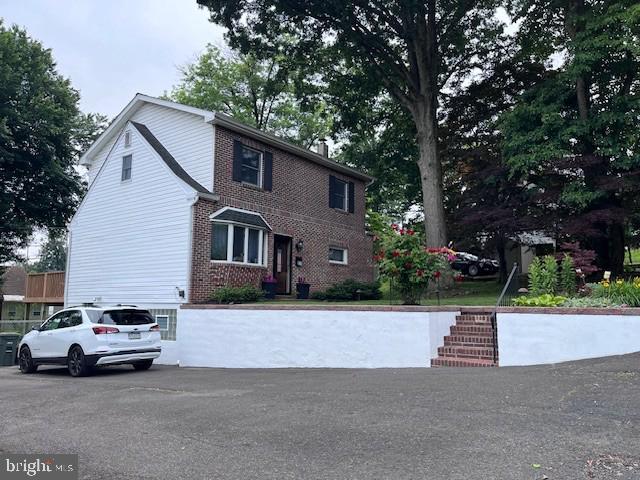 FEASTERVILLE - Residential