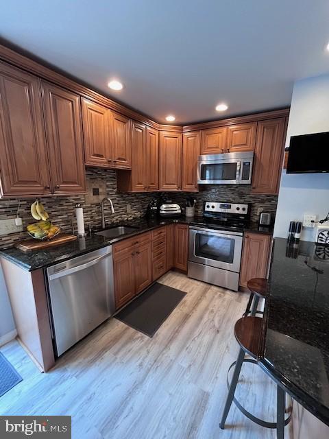 FEASTERVILLE - Residential