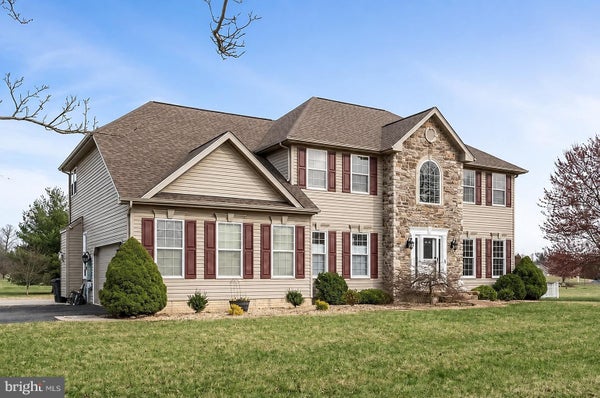 28 HARGROVE CIR, MARTINSBURG, WV 25403 - Image 7bae33e9eab1cef1b9dbdcafed08bc88/3091167117