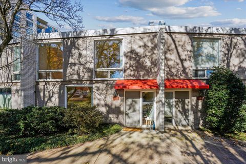 5005 BATTERY LANE BETHESDA MD 20814