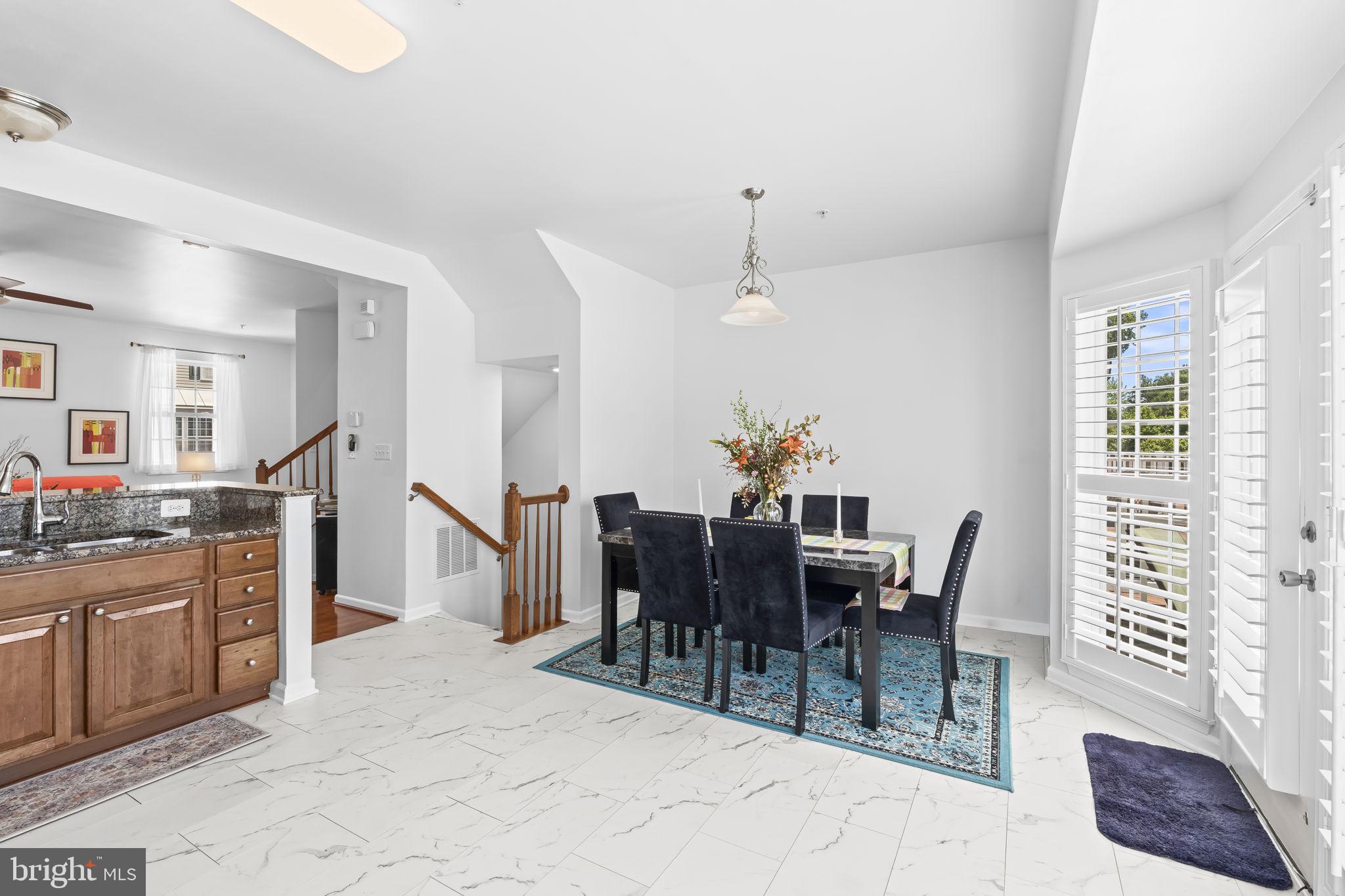 OAKHURST II - Residential