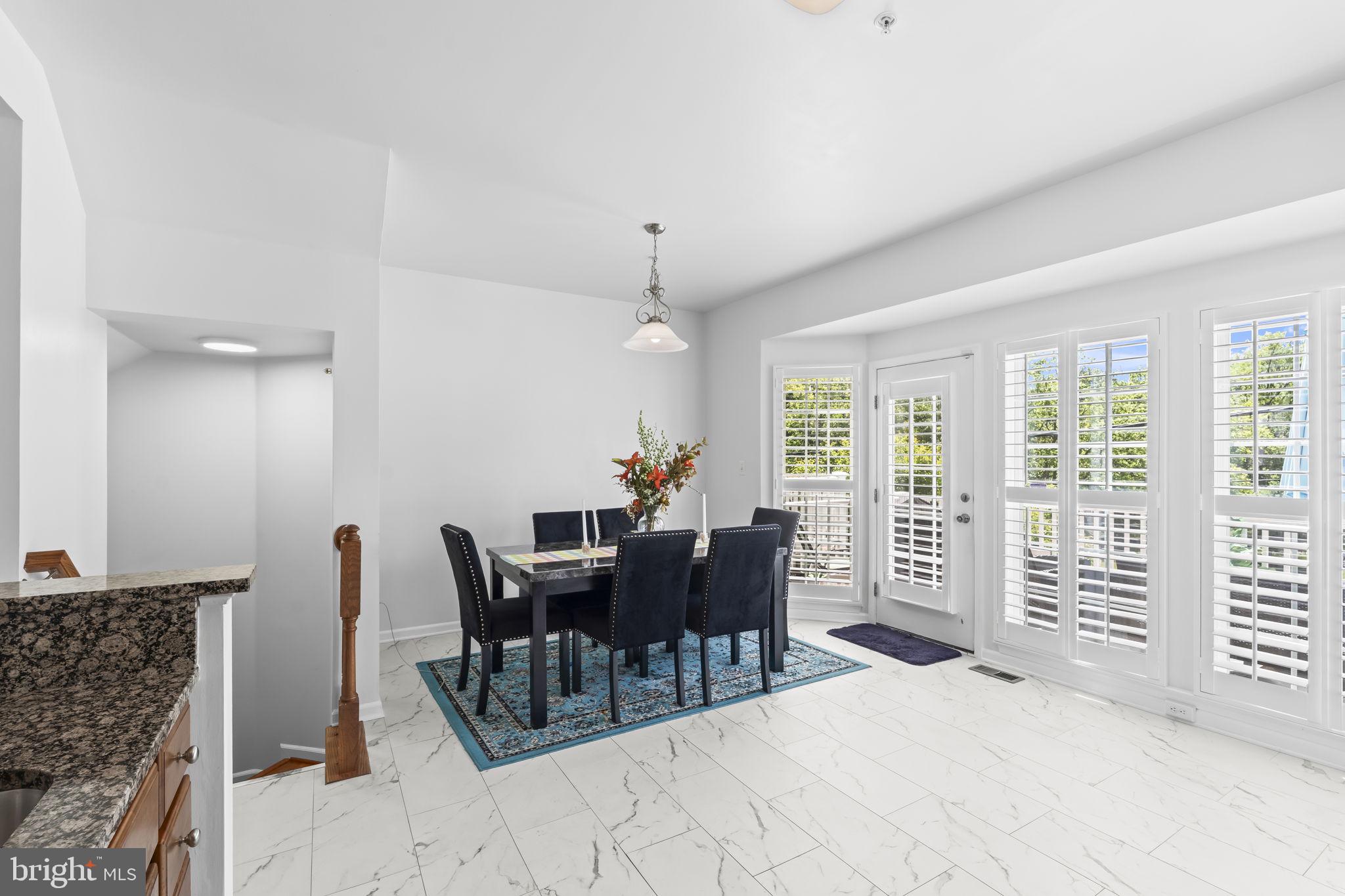 OAKHURST II - Residential