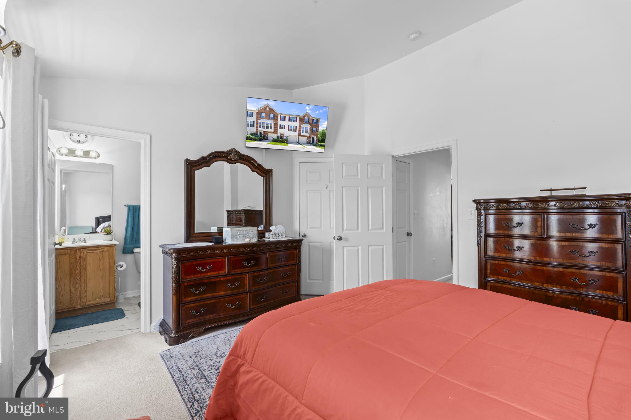 OAKHURST II - Residential