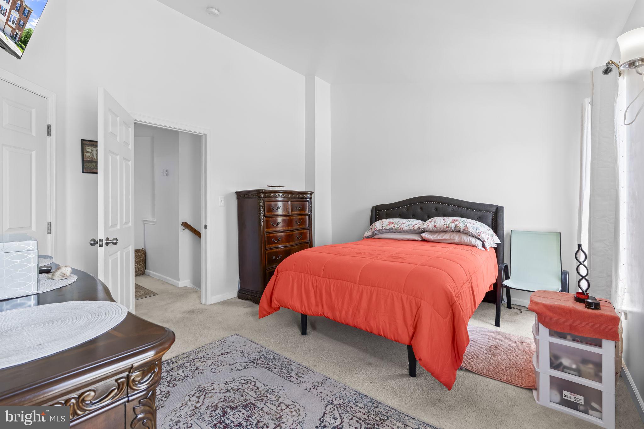 OAKHURST II - Residential