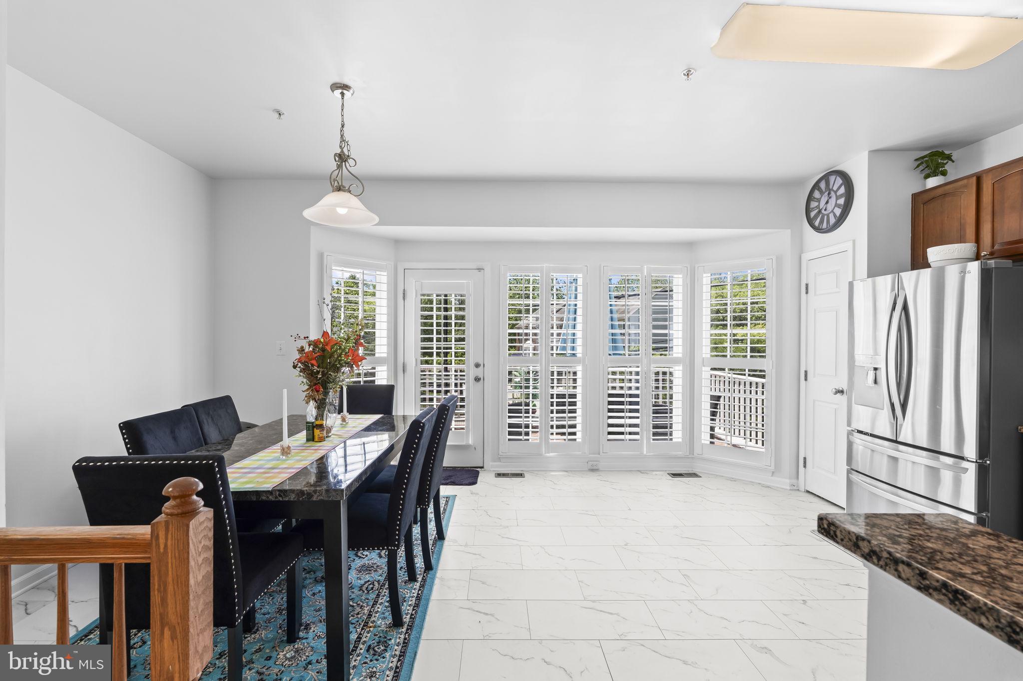 OAKHURST II - Residential