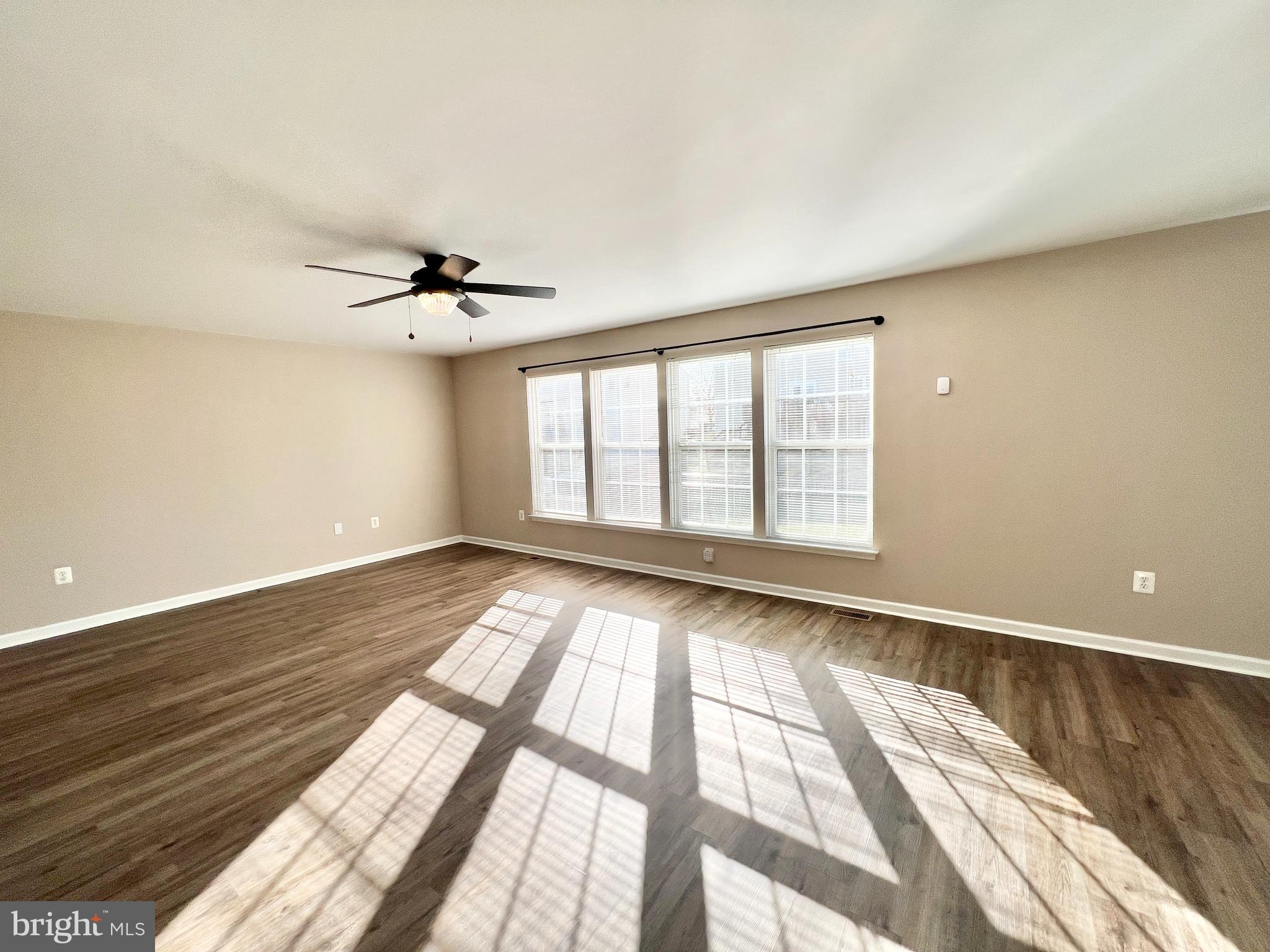 THE FALLS AT LEE'S PARKE - Residential