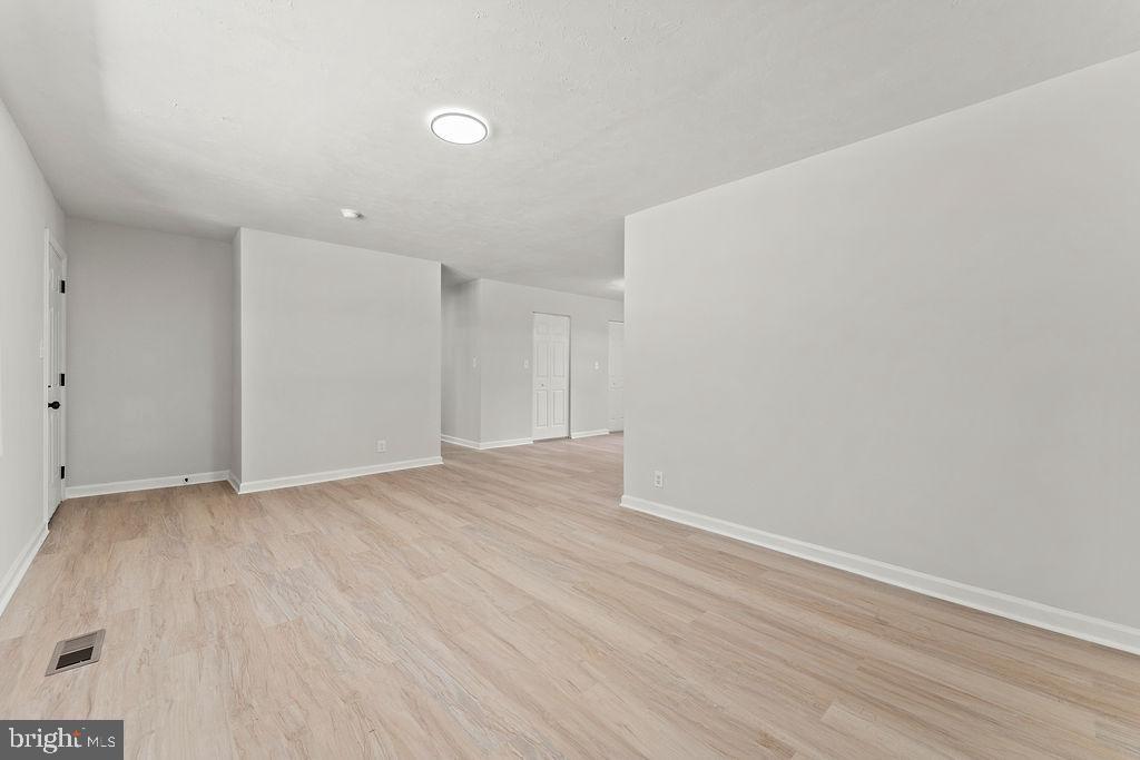 WIGGINS - Residential