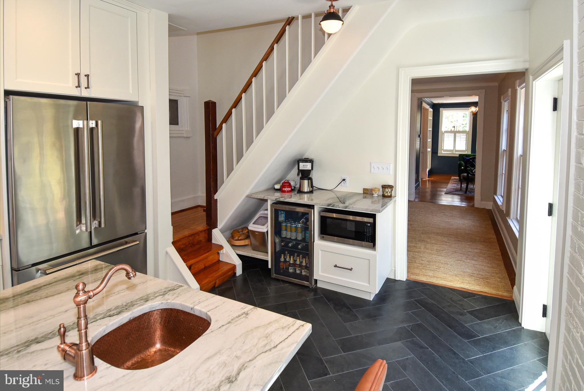 OLD TOWN ALEXANDRIA - Residential