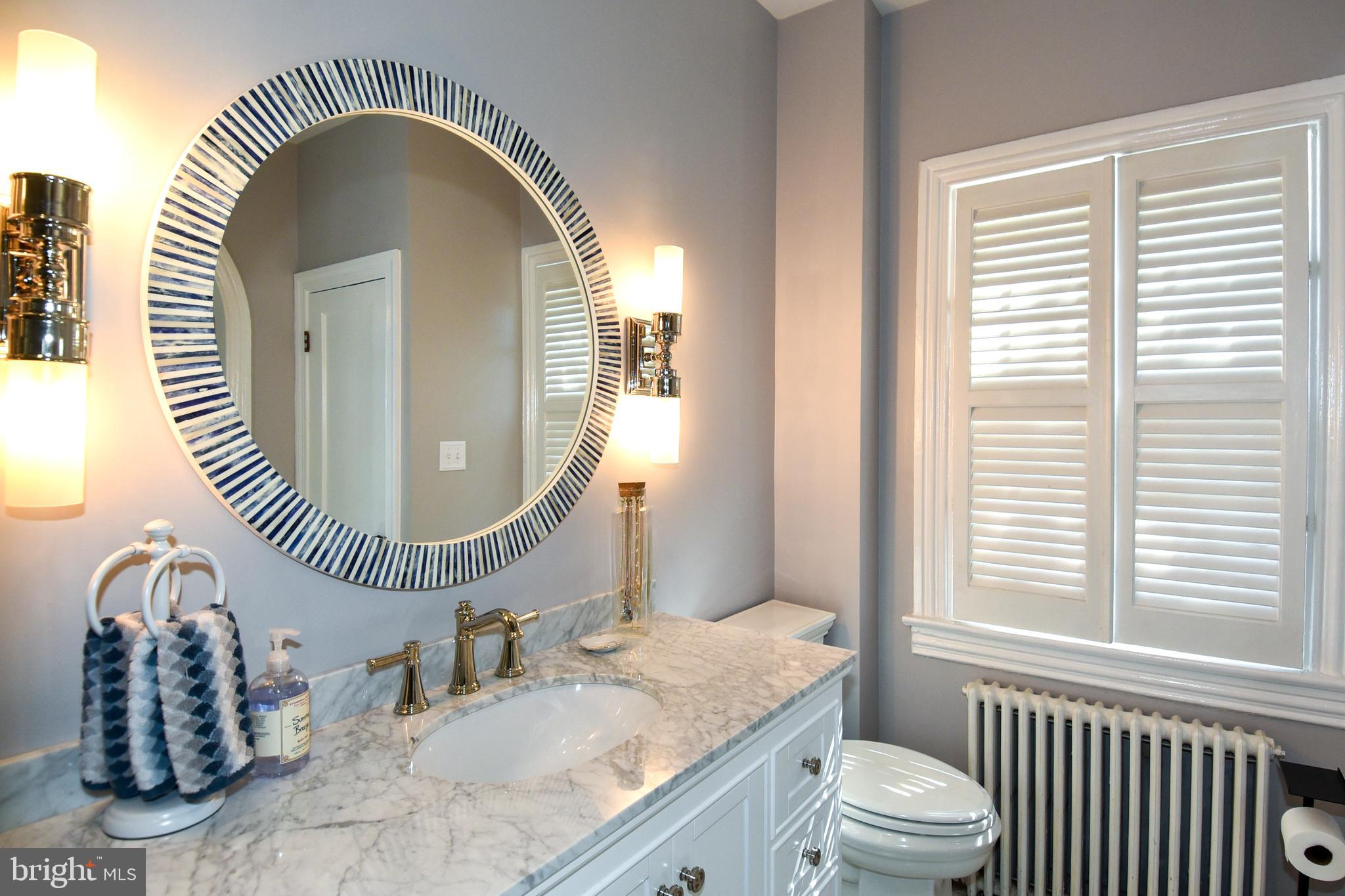 OLD TOWN ALEXANDRIA - Residential