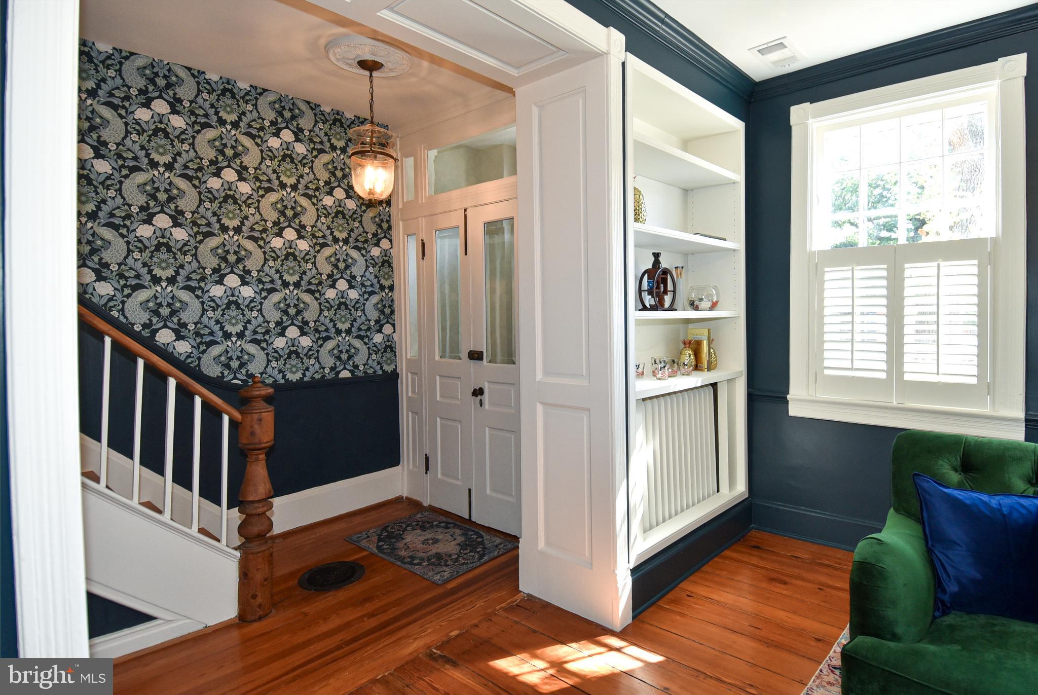 OLD TOWN ALEXANDRIA - Residential