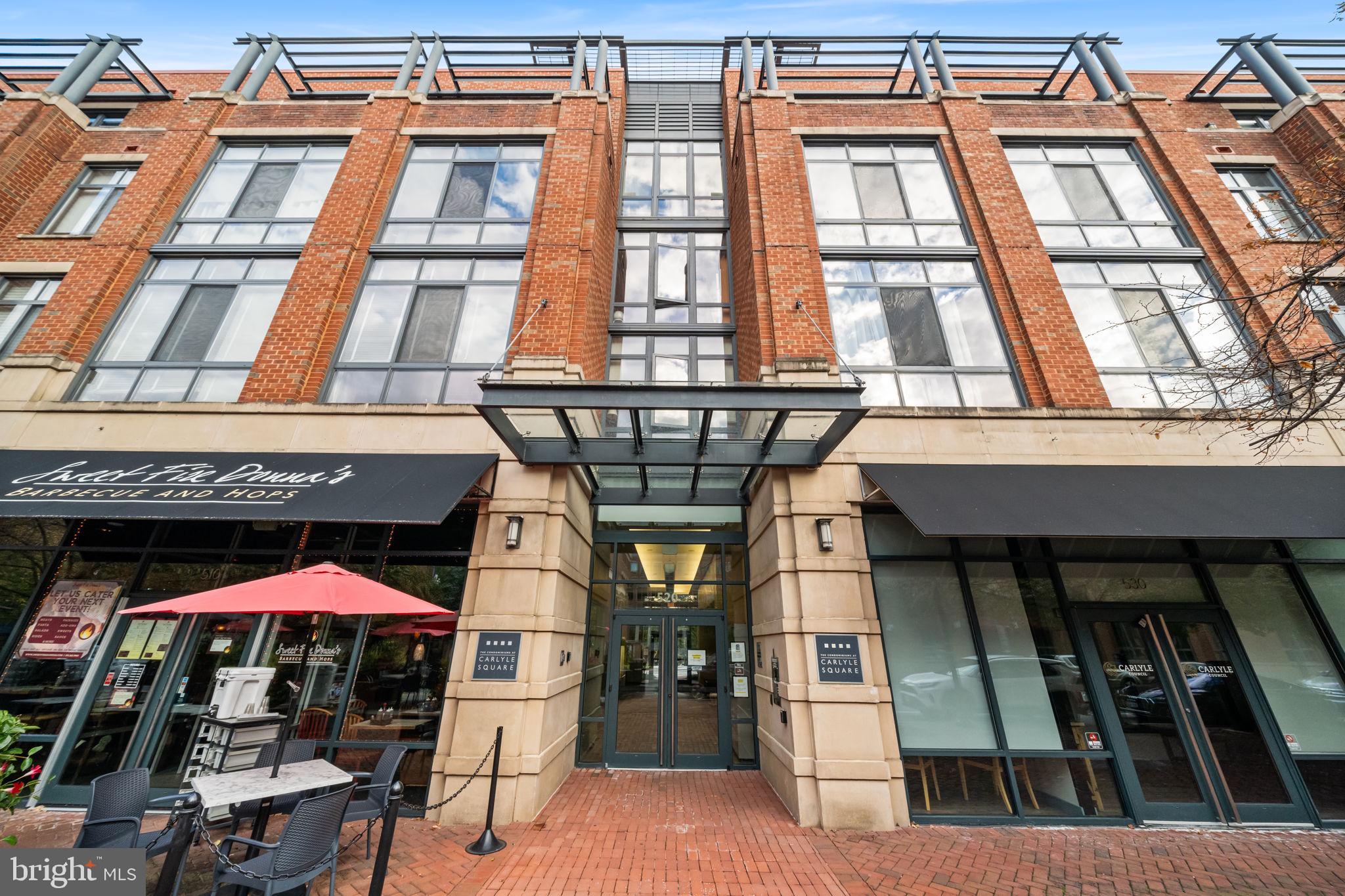 520 JOHN CARLYLE STREET 228