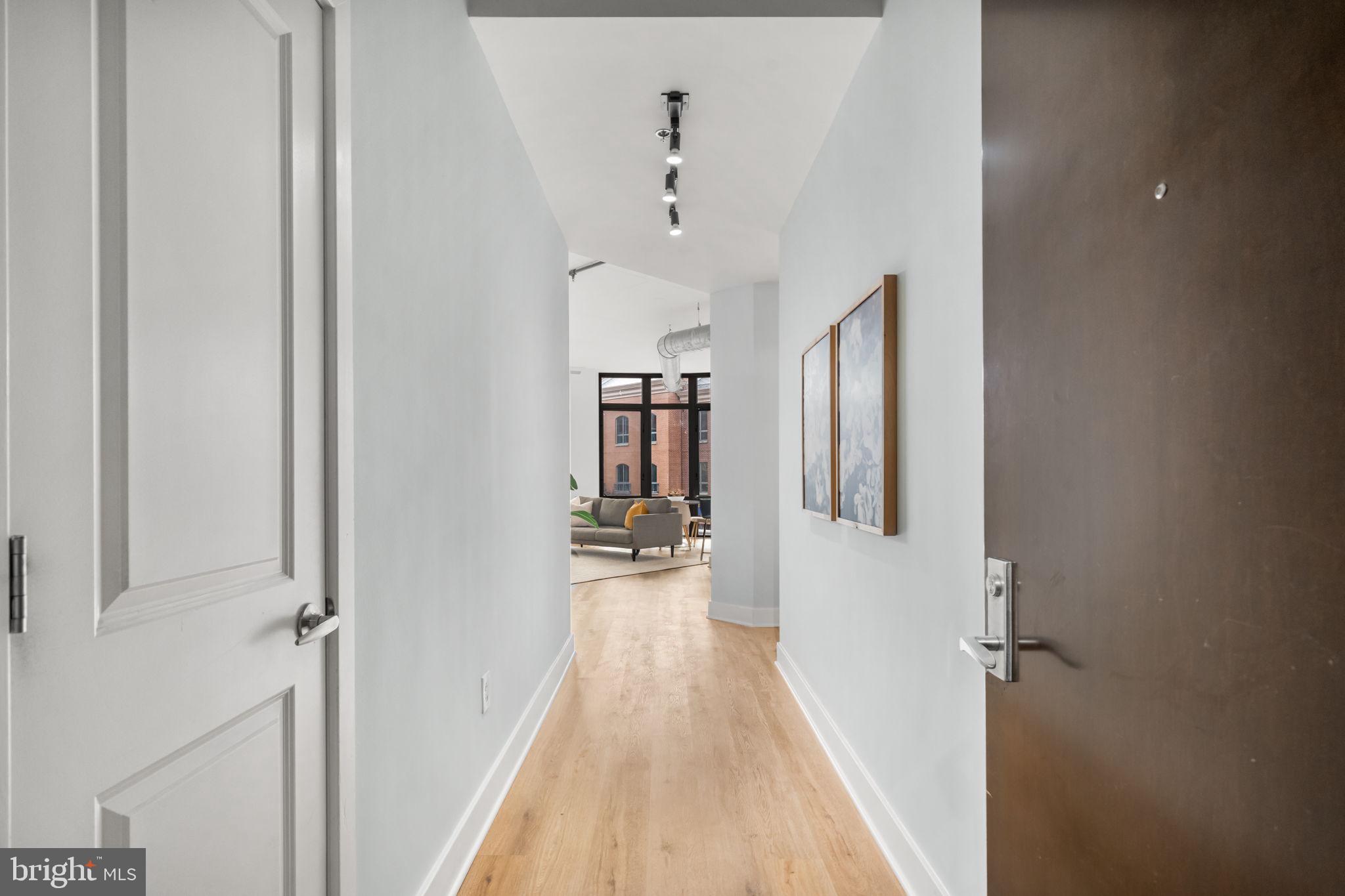 520 JOHN CARLYLE STREET 228