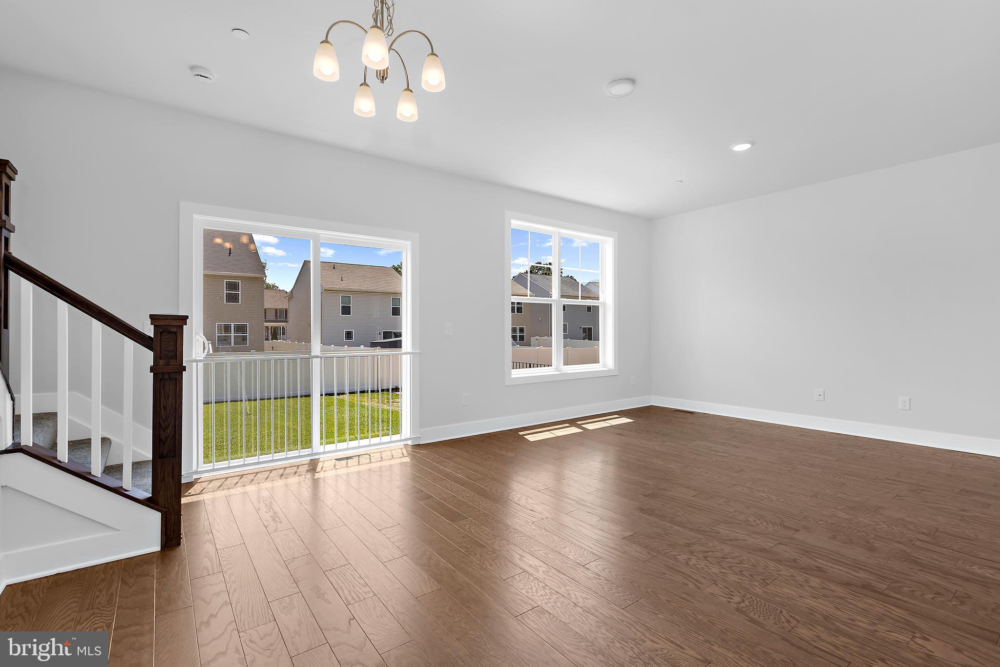 RIVIERA BEACH - Residential