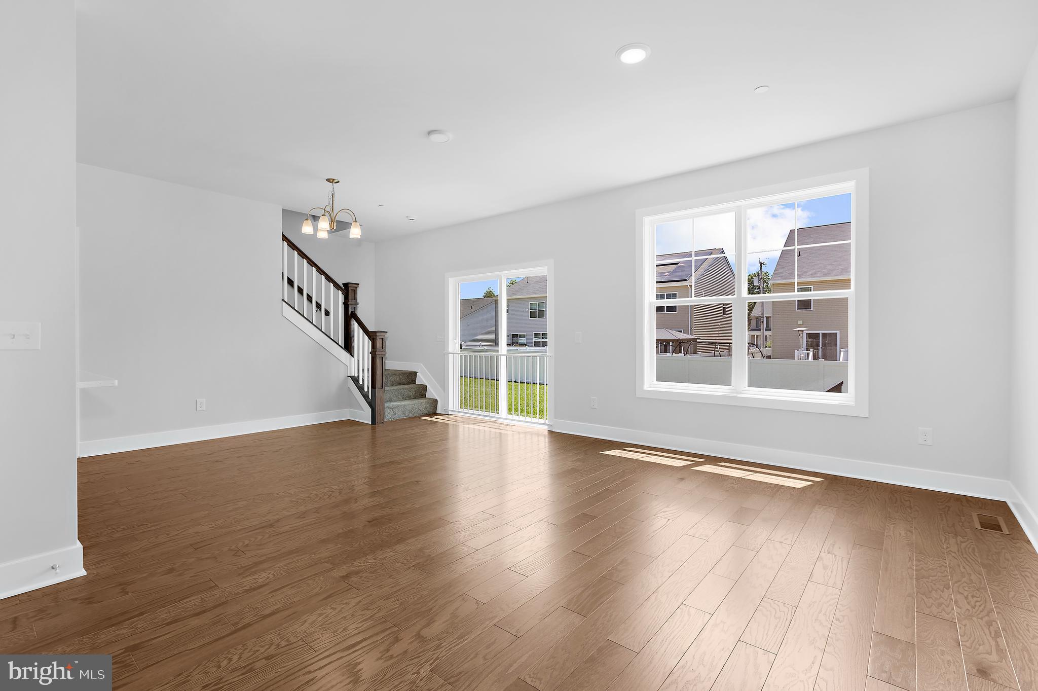 RIVIERA BEACH - Residential