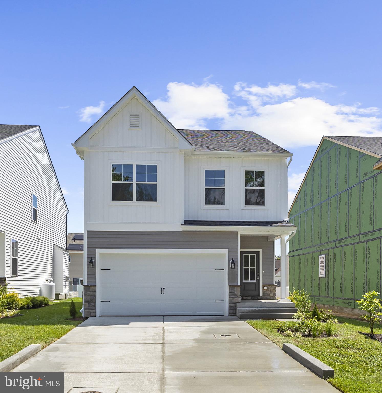 183 LAKE ROAD - COOLIDGE MODEL