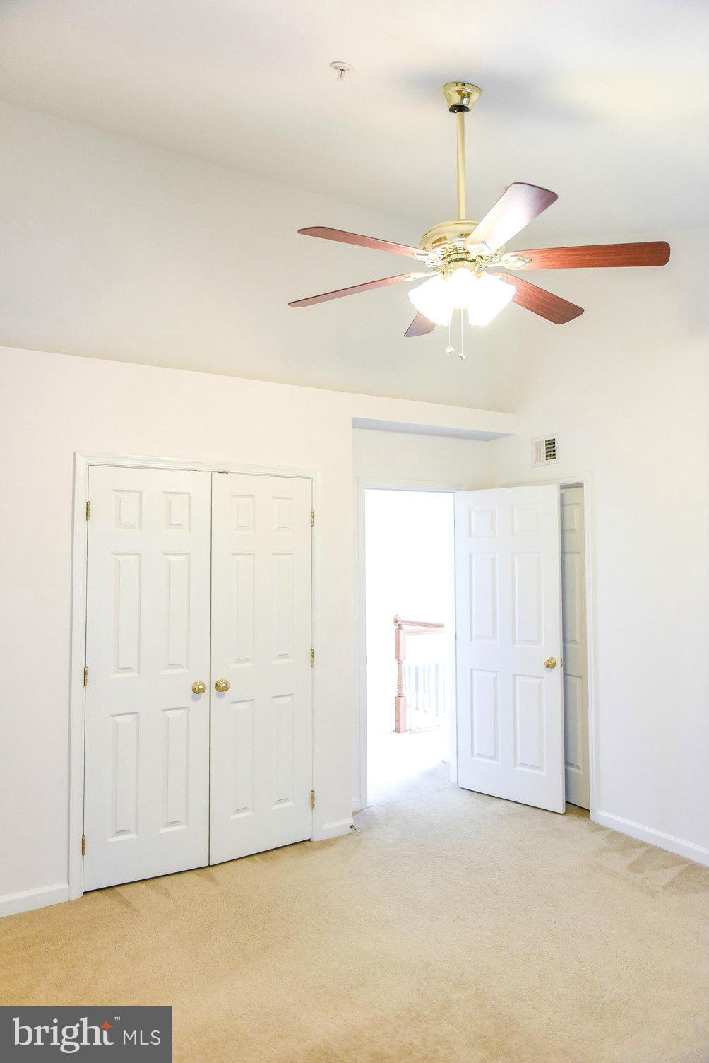 DAHLIA PARK OF WILDEWOOD - Residential