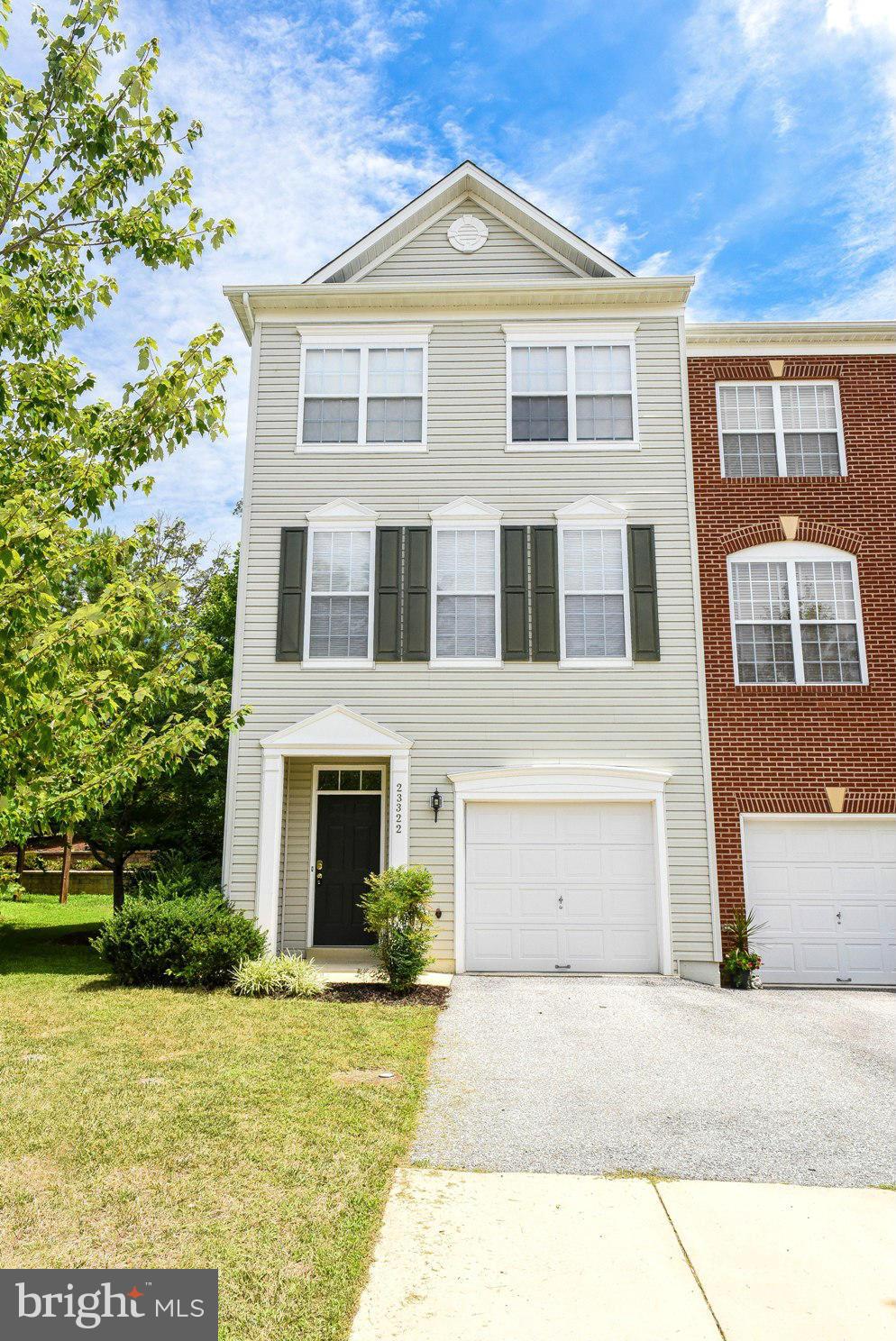 DAHLIA PARK OF WILDEWOOD - Residential