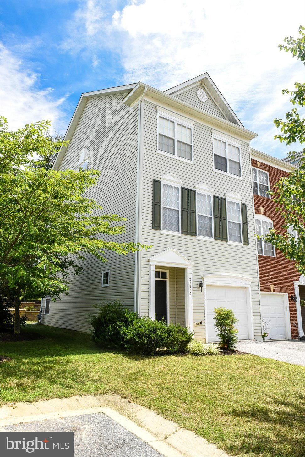 DAHLIA PARK OF WILDEWOOD - Residential