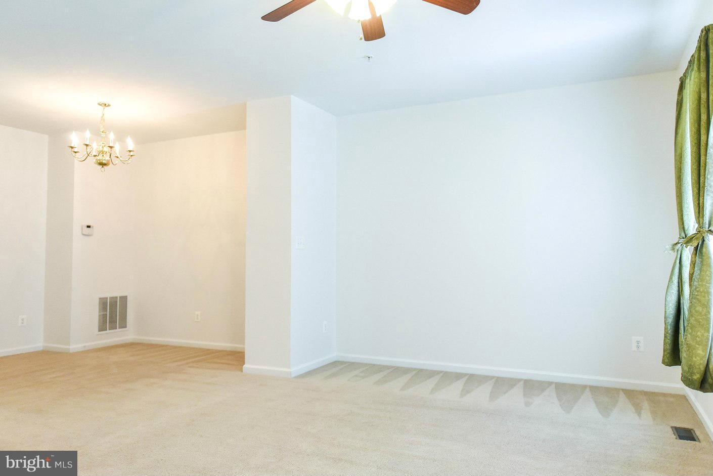 DAHLIA PARK OF WILDEWOOD - Residential