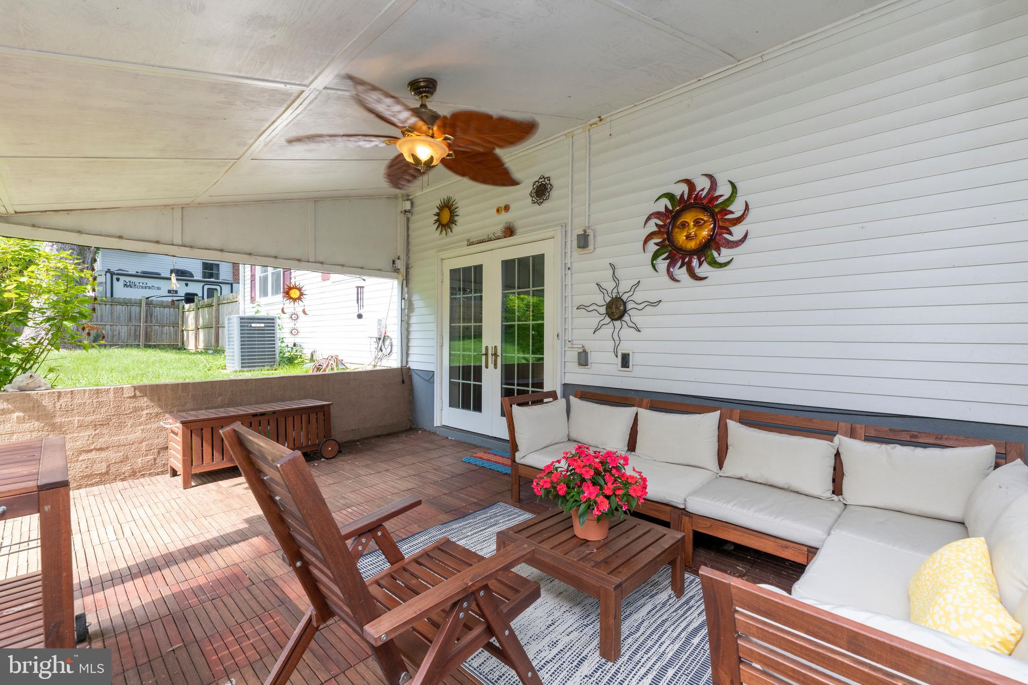 MEADOWLAND - Residential