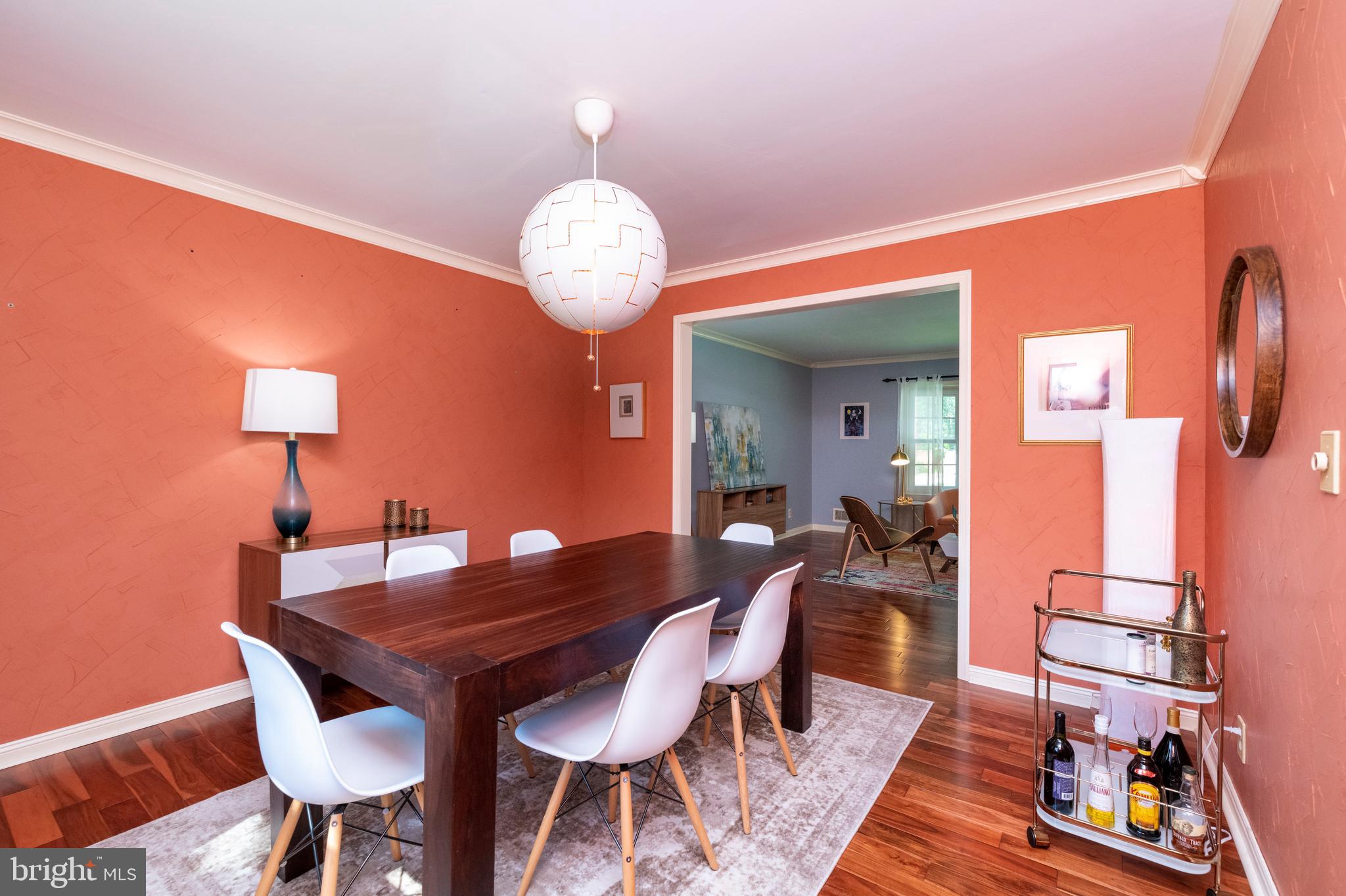 MEADOWLAND - Residential