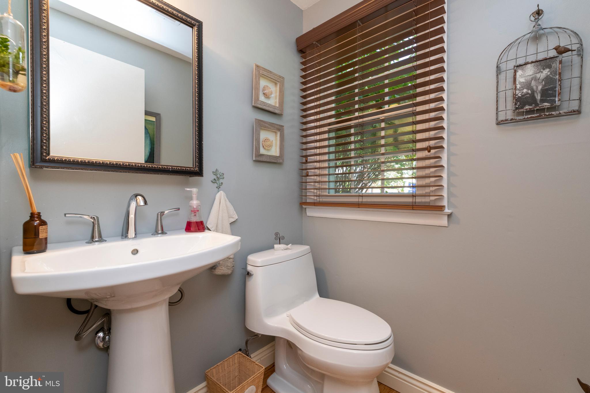 MEADOWLAND - Residential