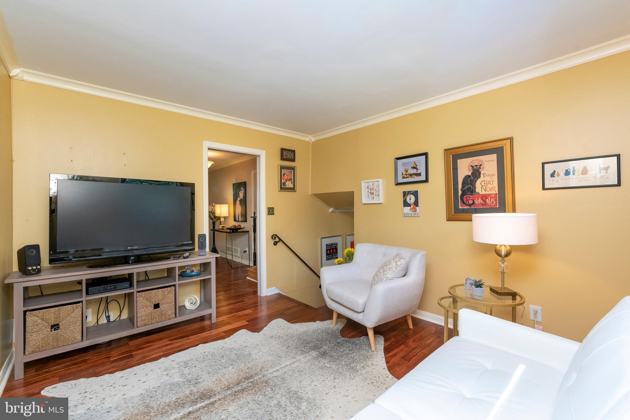 MEADOWLAND - Residential