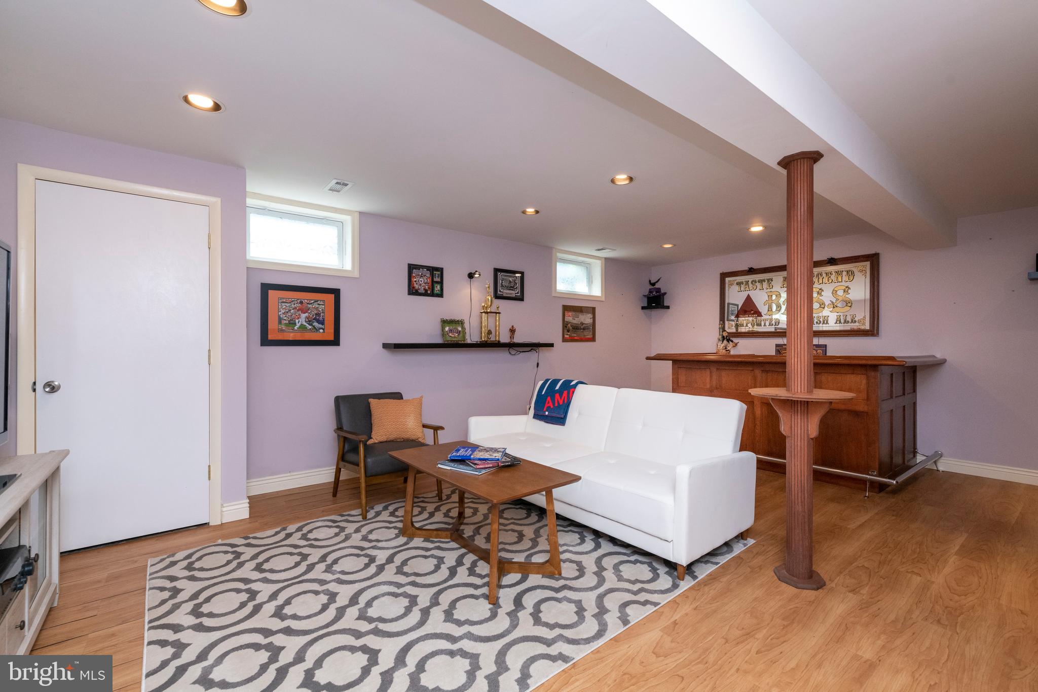 MEADOWLAND - Residential