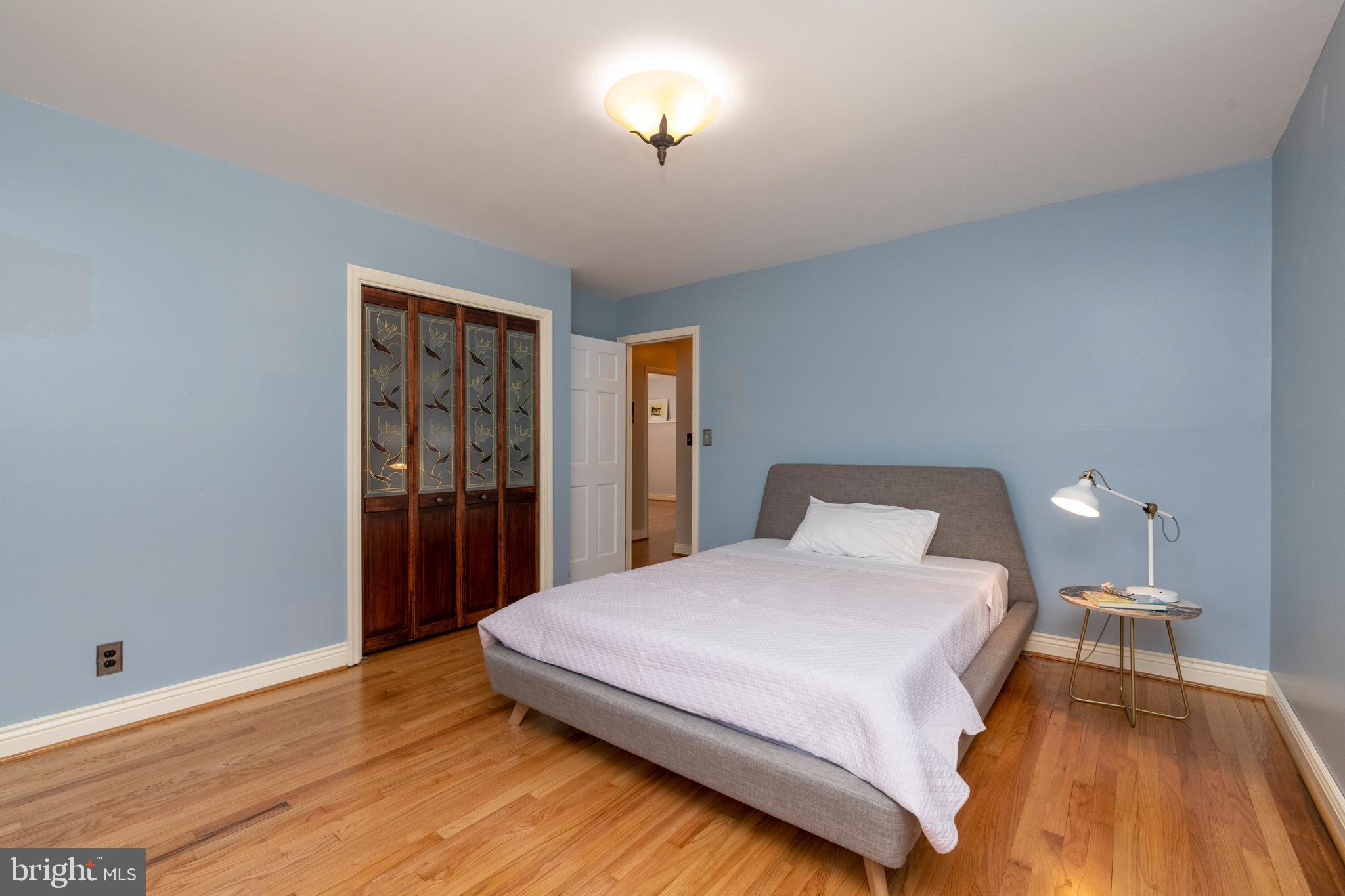 MEADOWLAND - Residential