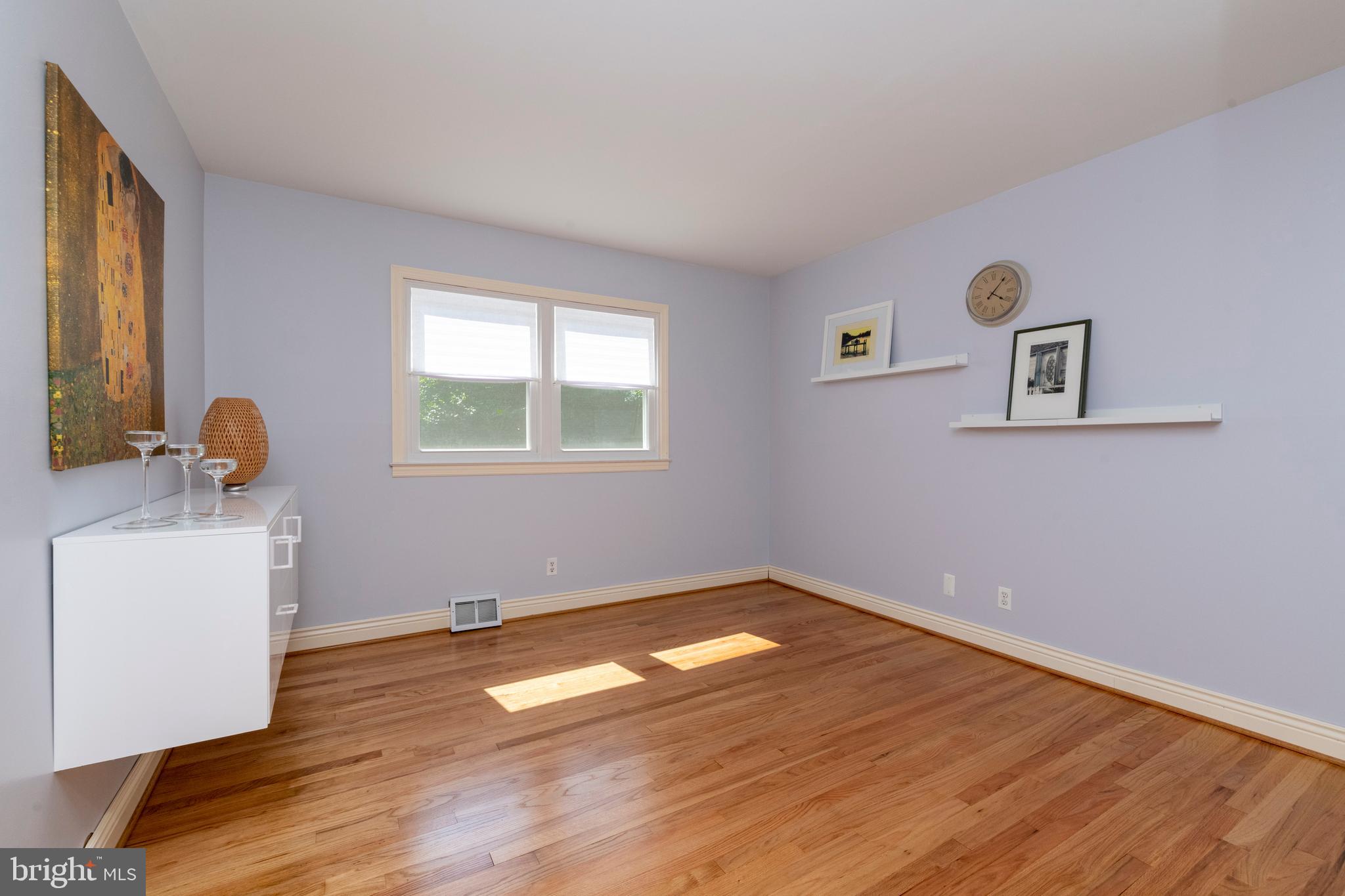 MEADOWLAND - Residential