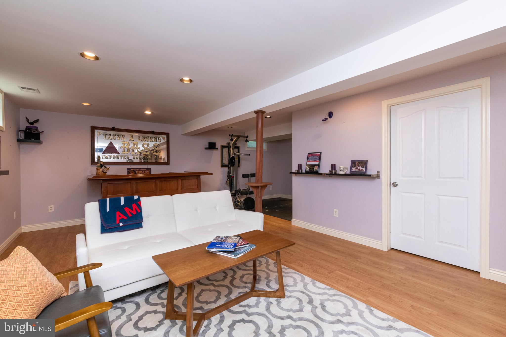 MEADOWLAND - Residential