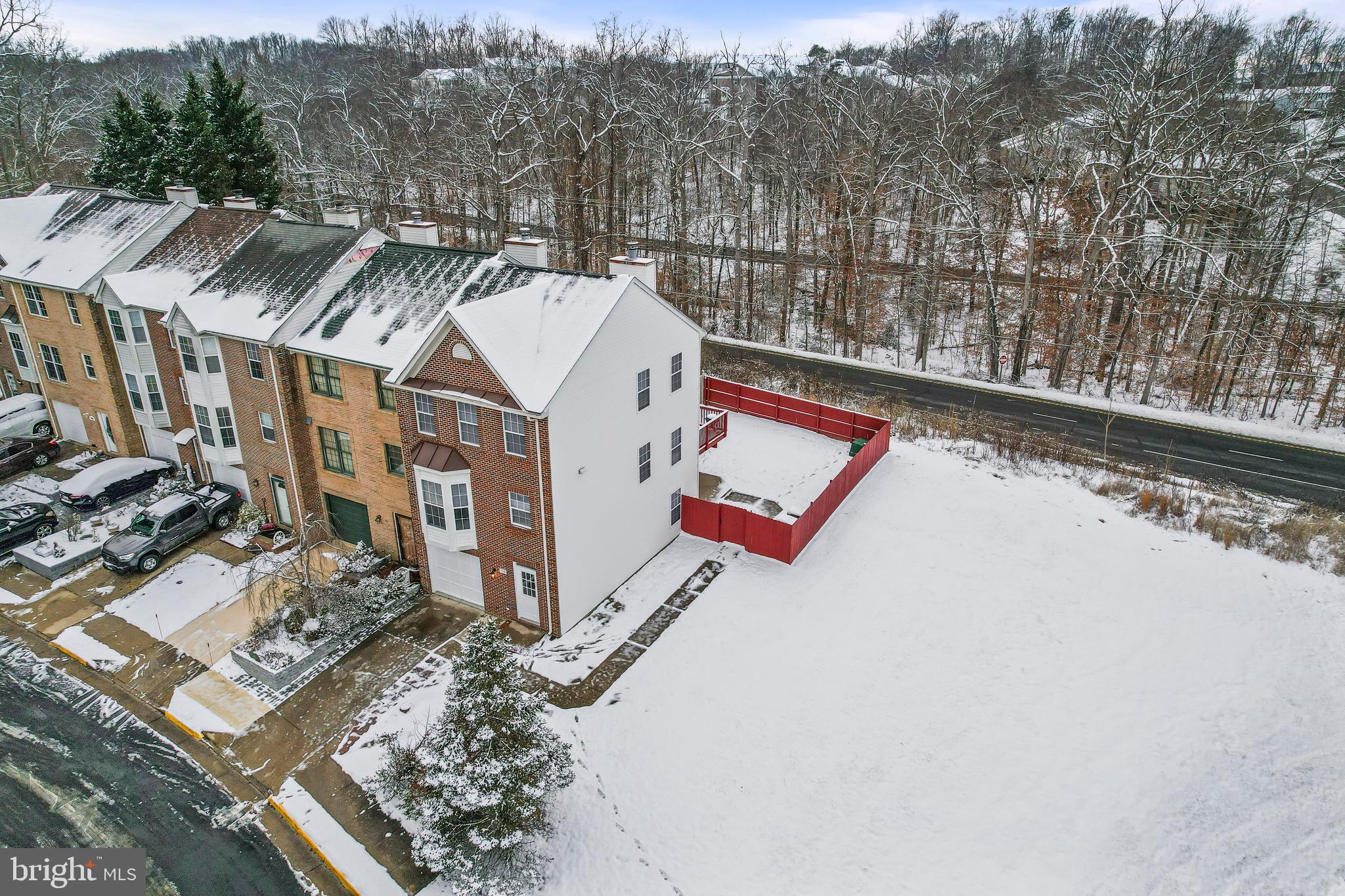 STONE RIVER - Residential