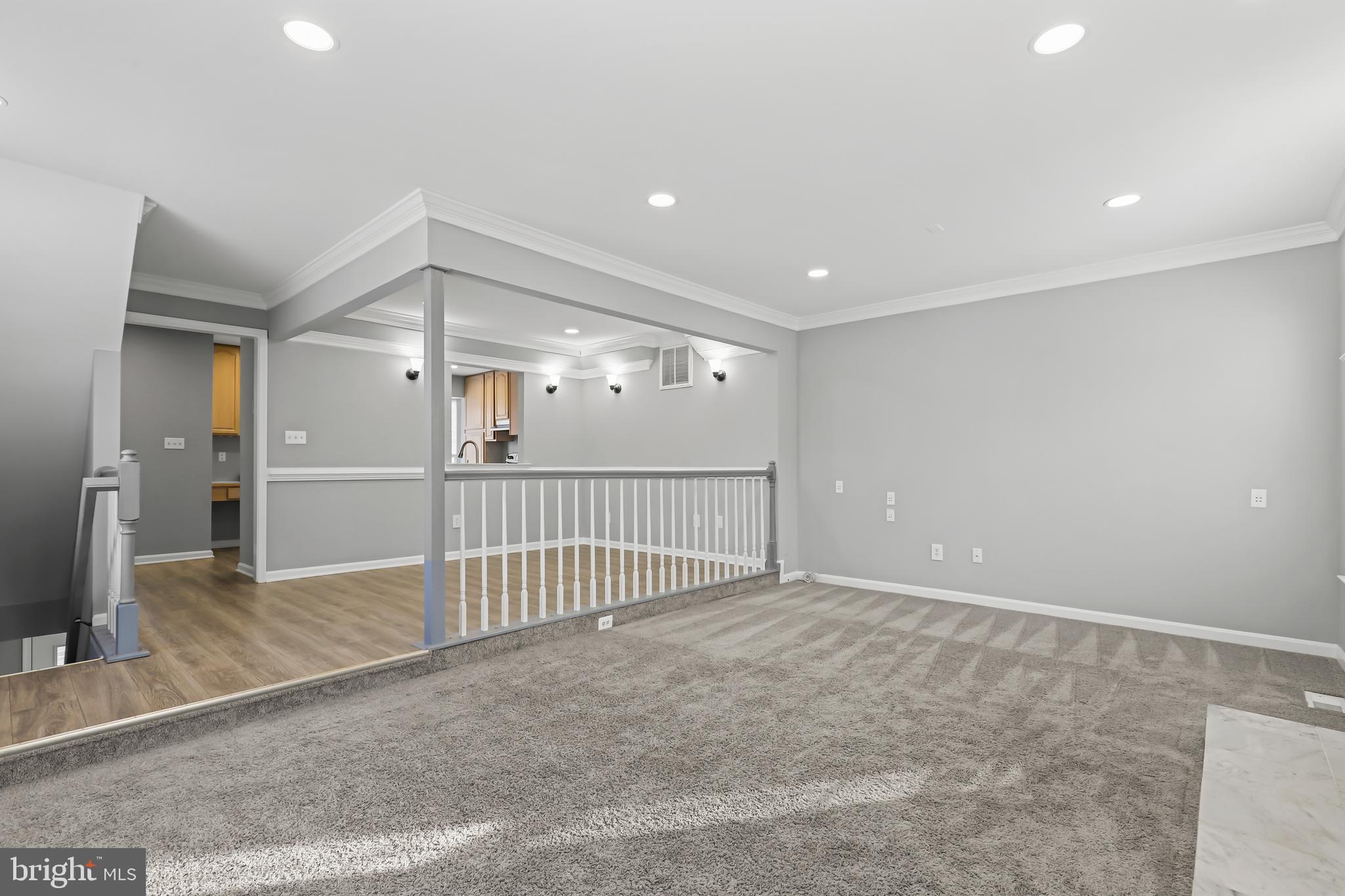 STONE RIVER - Residential