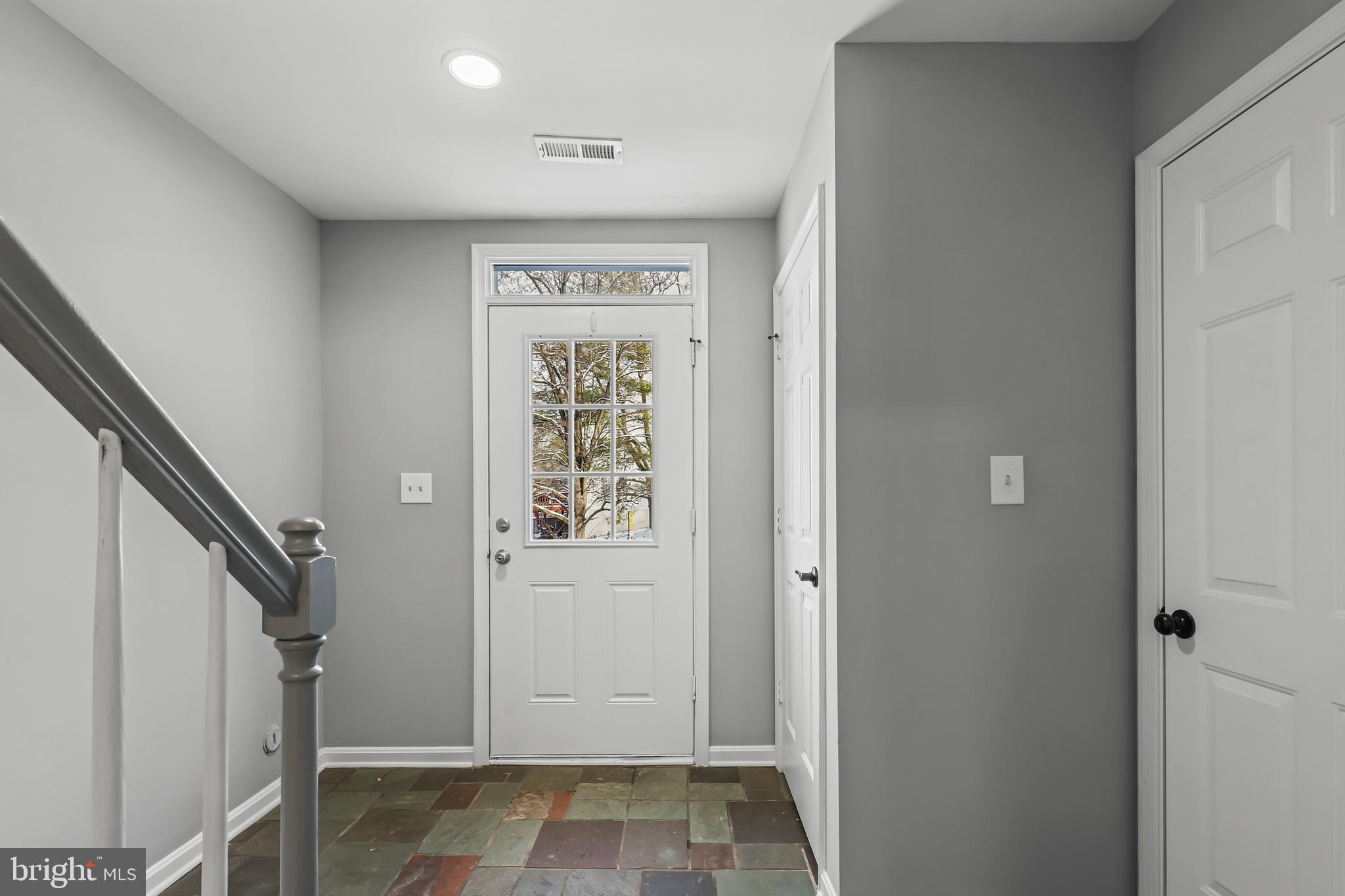 STONE RIVER - Residential