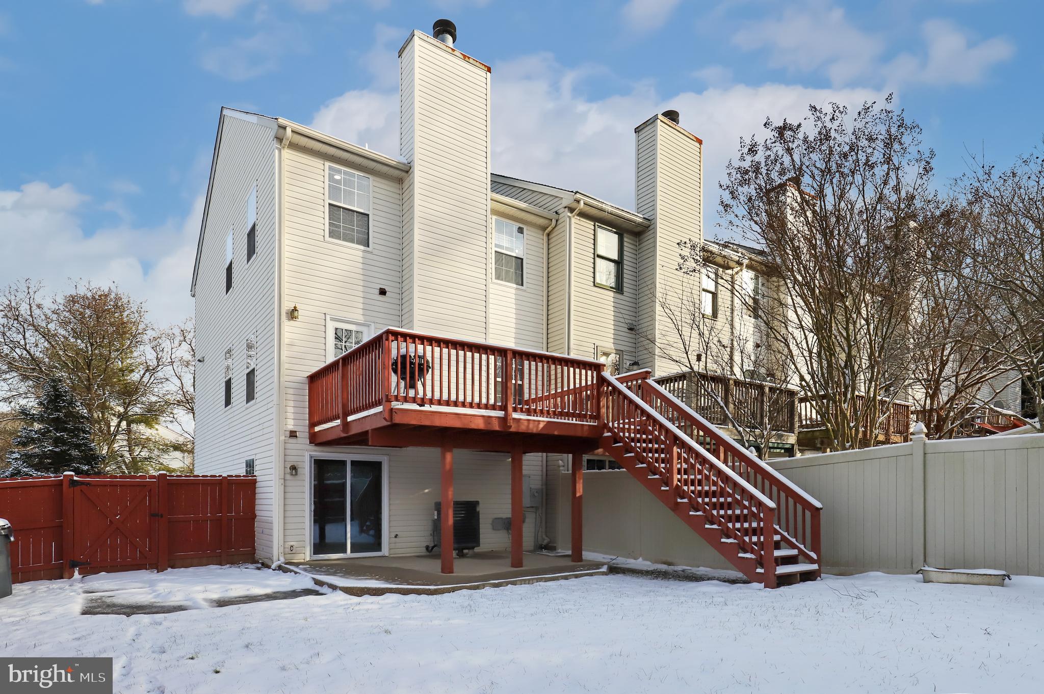 STONE RIVER - Residential