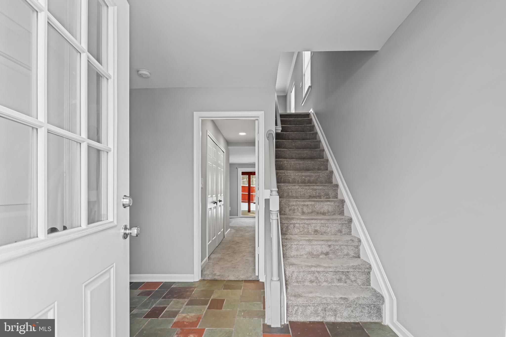 STONE RIVER - Residential