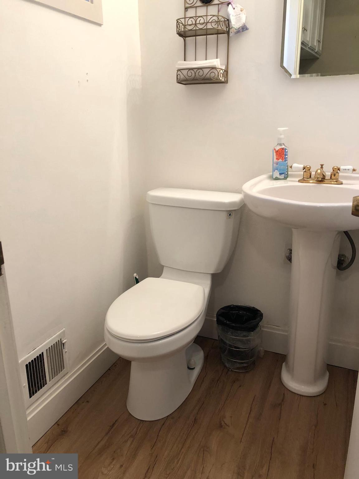 SHREVEWOOD - Residential Lease