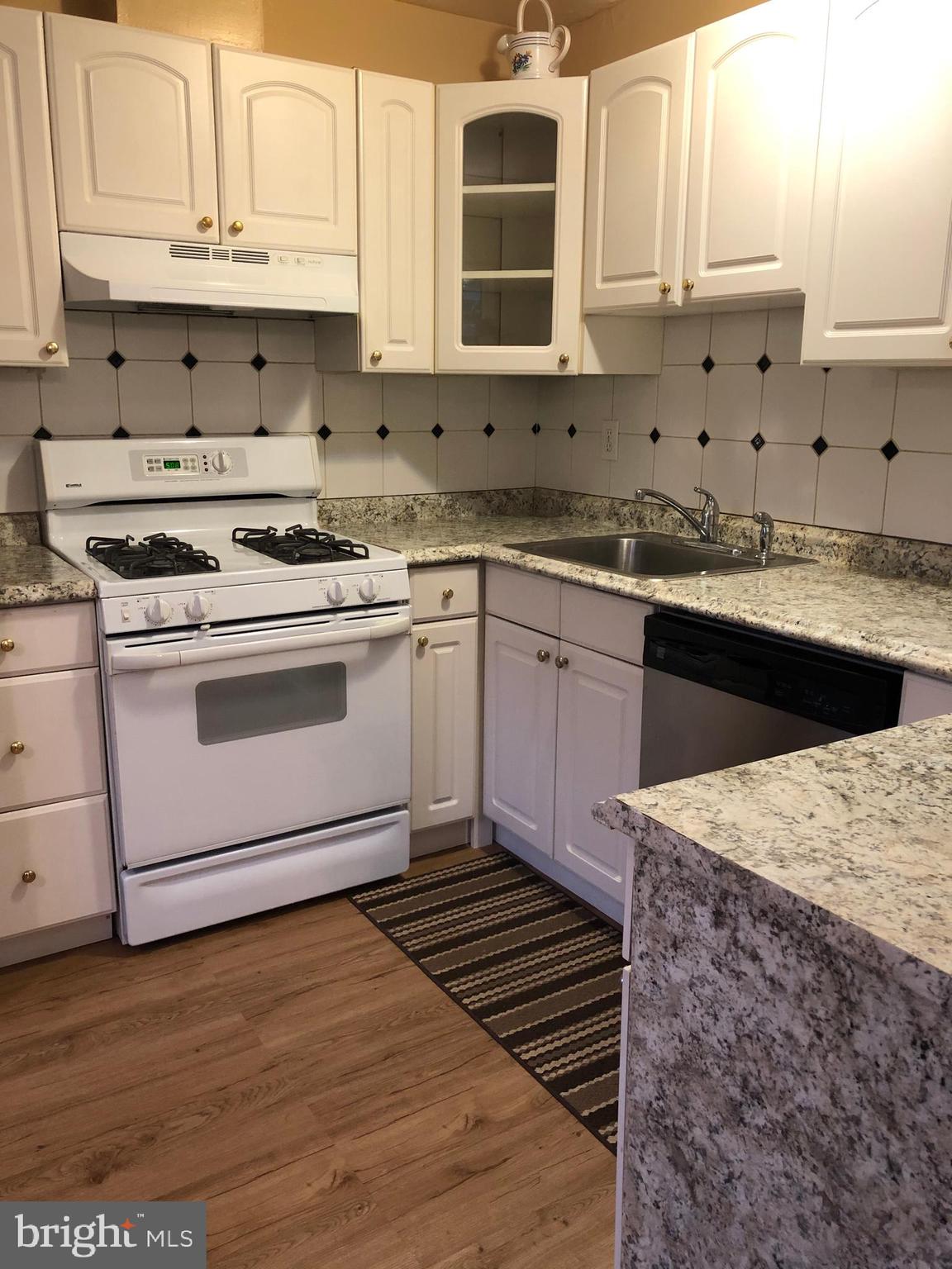 SHREVEWOOD - Residential Lease