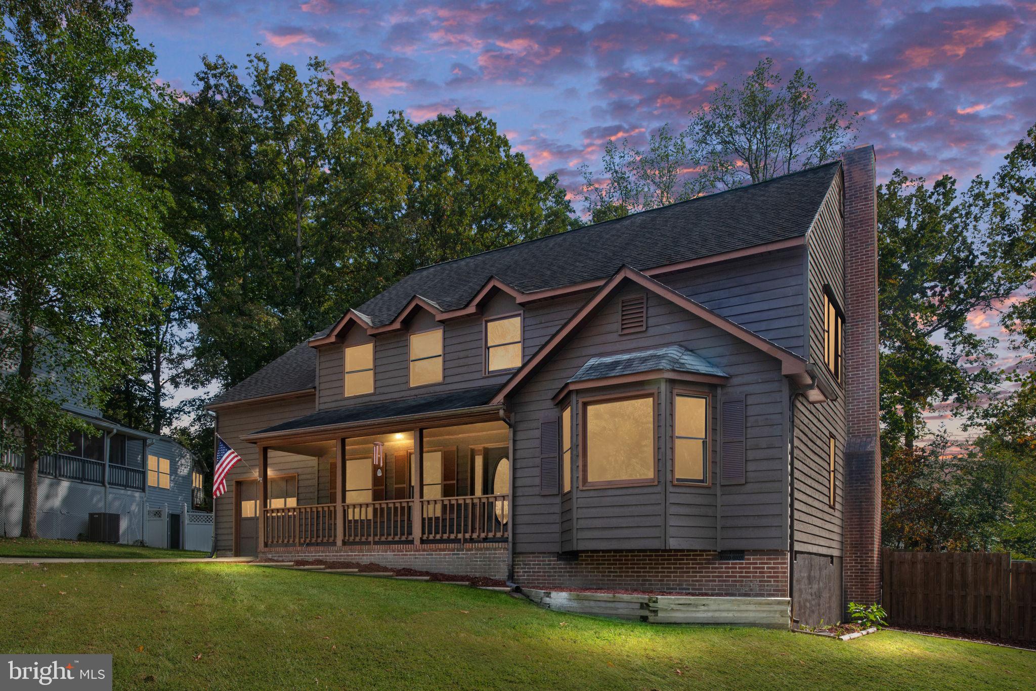 4 ENDICOTT LANE