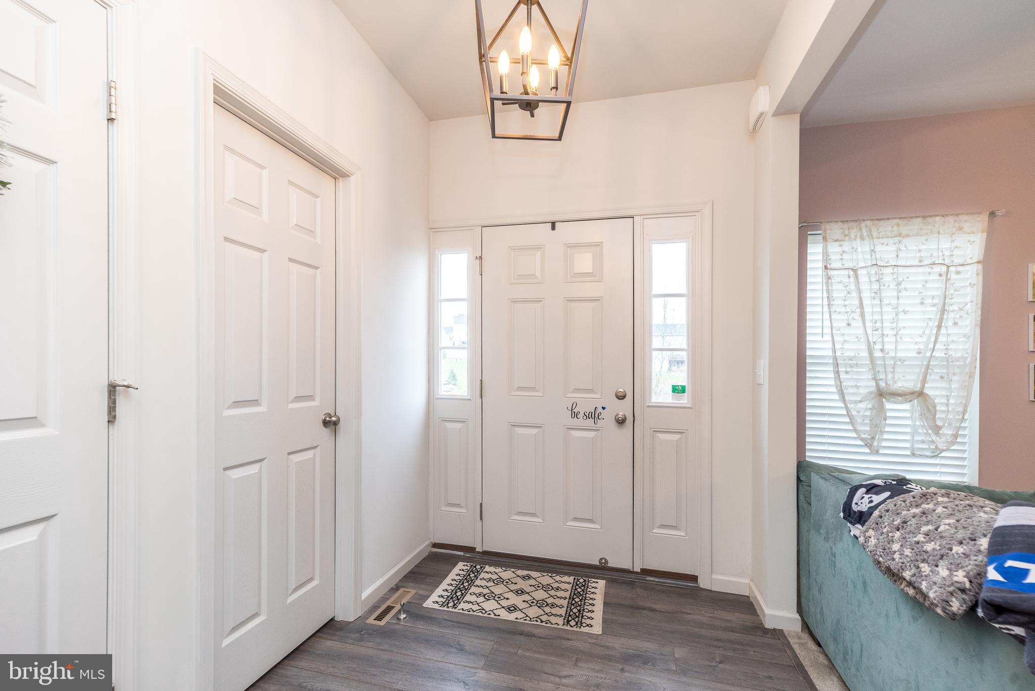 2132 SUNNYVALE DRIVE