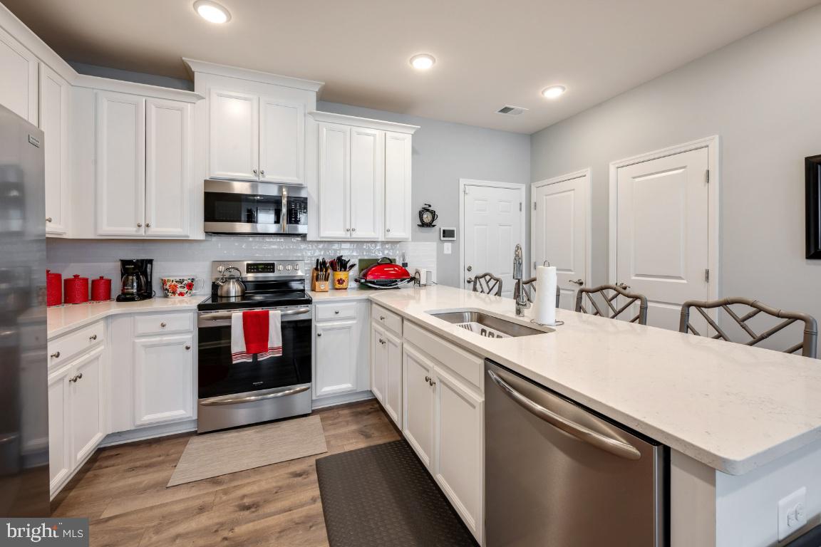 PARKSIDE AT WESTPHALIA - Residential