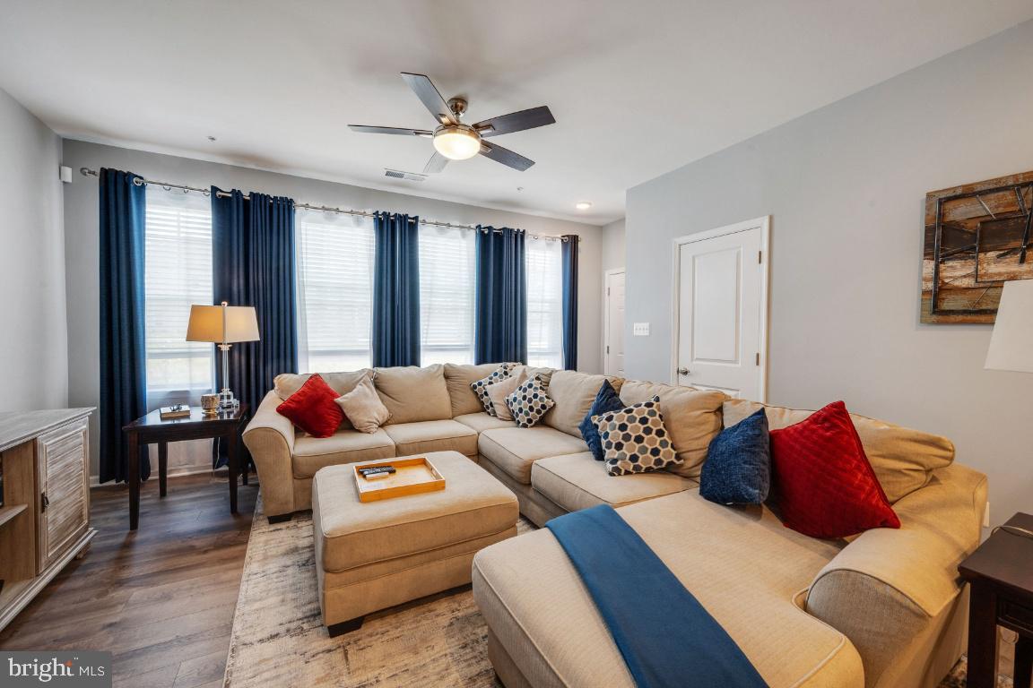 PARKSIDE AT WESTPHALIA - Residential