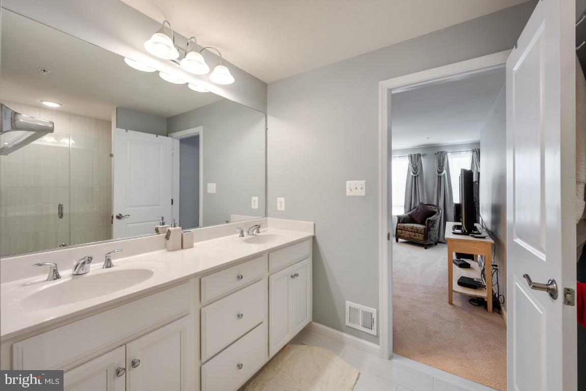 PARKSIDE AT WESTPHALIA - Residential