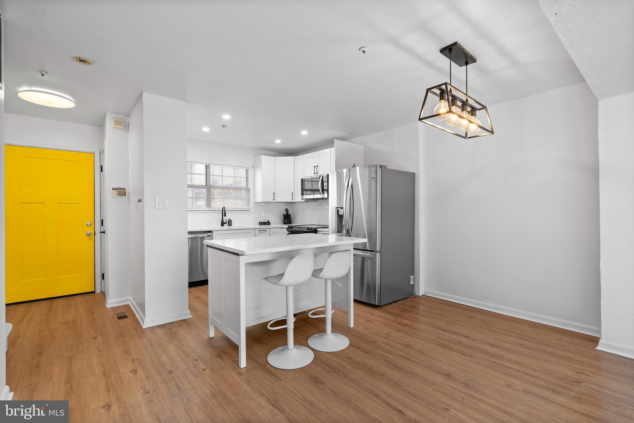 LONDON WOODS - Residential